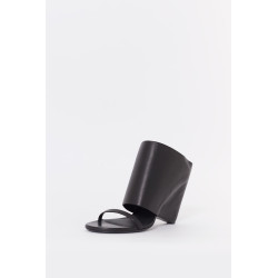 COURREGES BLACK OBLIQUE WEDGED LEATHER SANDALS