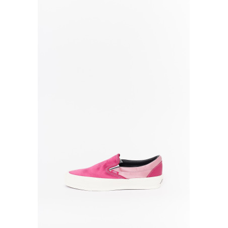 VANS OTW LX SATIN CHERRIES SLIP ON REISSUE 98 SNEAKERS