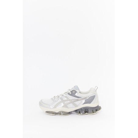 ASICS WHITE LIGHT DUST GEL QUANTUM KINETIC SNEAKERS