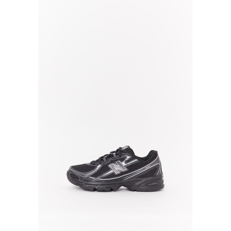 NEW BALANCE BLACK 740V2 SNEAKERS