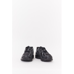 NEW BALANCE BLACK 740V2 SNEAKERS