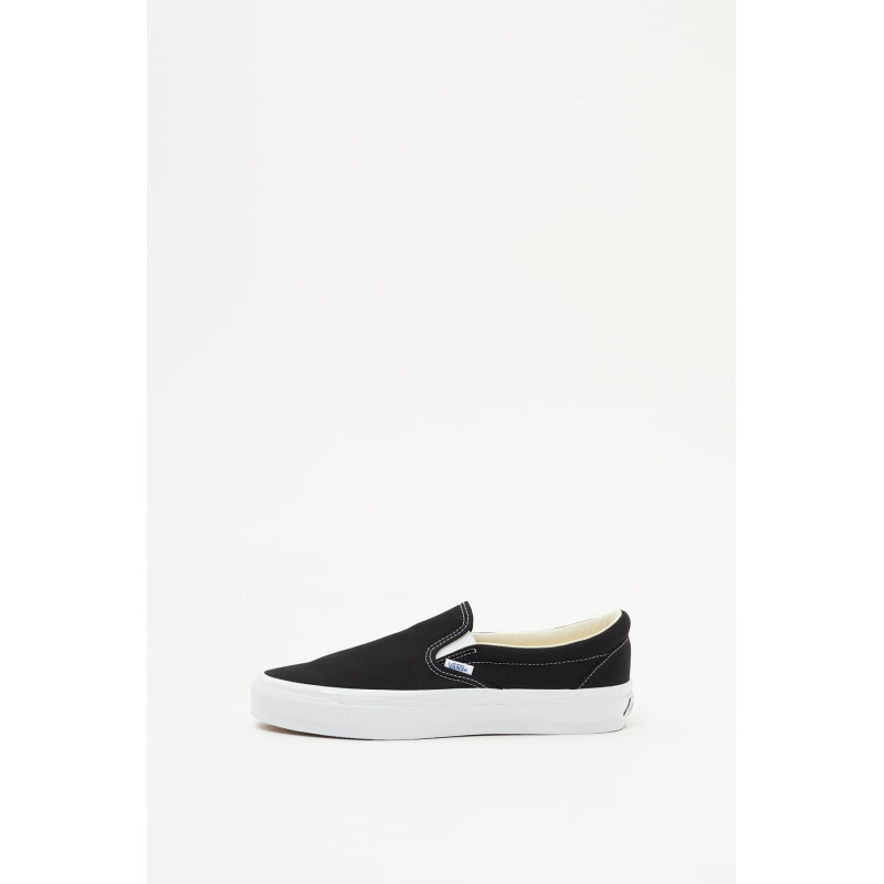 VANS OTW BLACK WHITE SLIP ON REISSUE 98 SNEAKERS