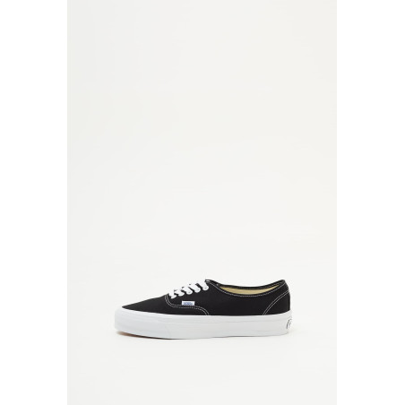 VANS OTW BLACK WHITE AUTHENTIC REISSUE 44 SNEAKERS